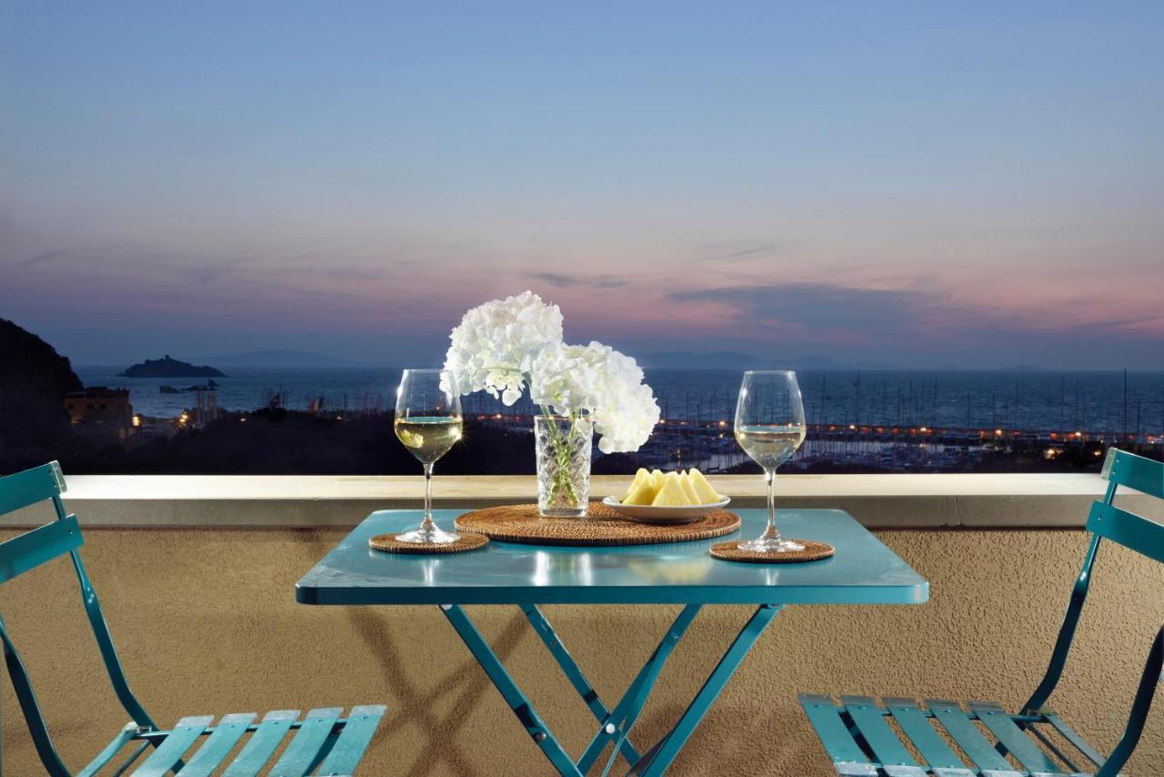 Punta Ala Sea View Apartments Bagian luar foto