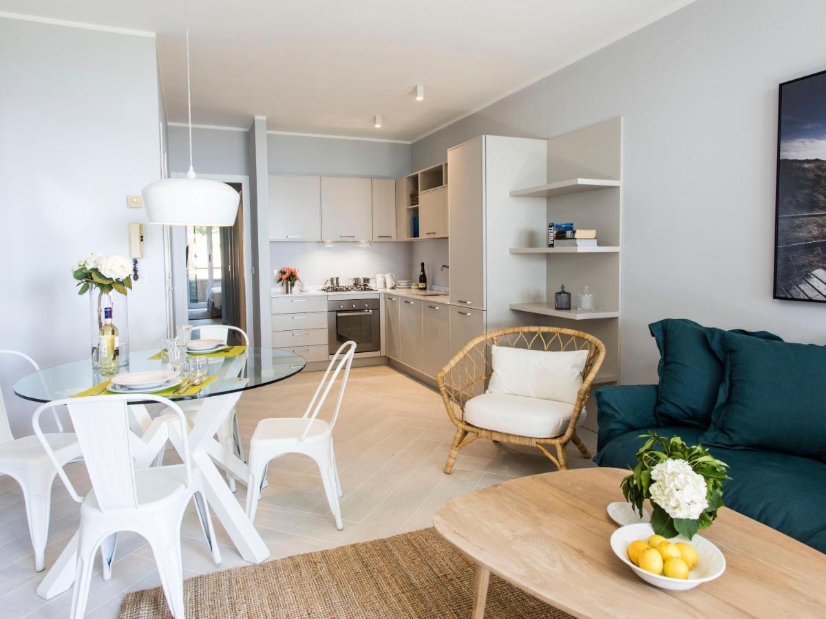 Punta Ala Sea View Apartments Bagian luar foto