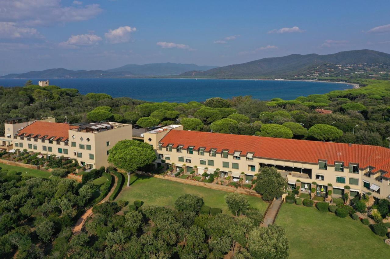 Punta Ala Sea View Apartments Bagian luar foto