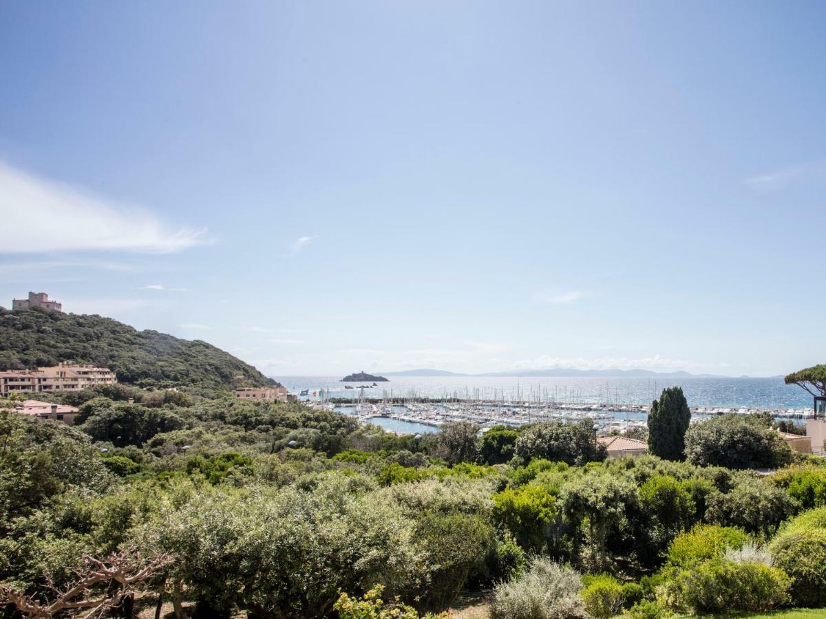 Punta Ala Sea View Apartments Bagian luar foto